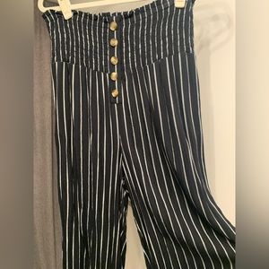 American Eagle flowy wide leg pant, size L long